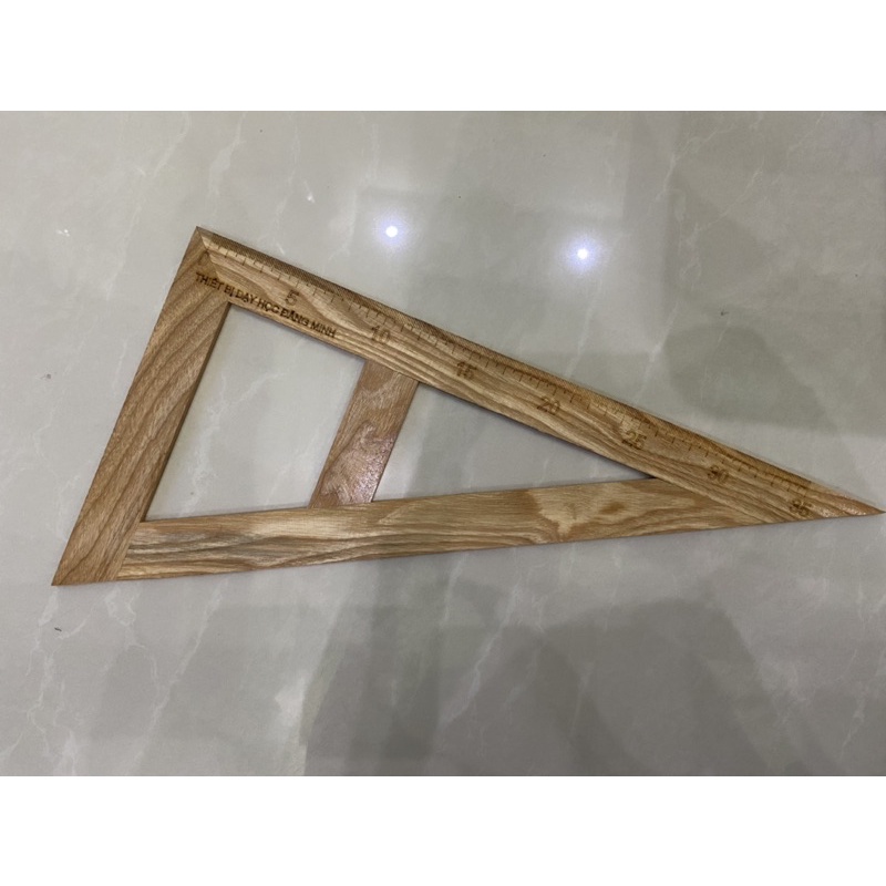 Thước Eke dành cho giáo viên ( gỗ sồi )