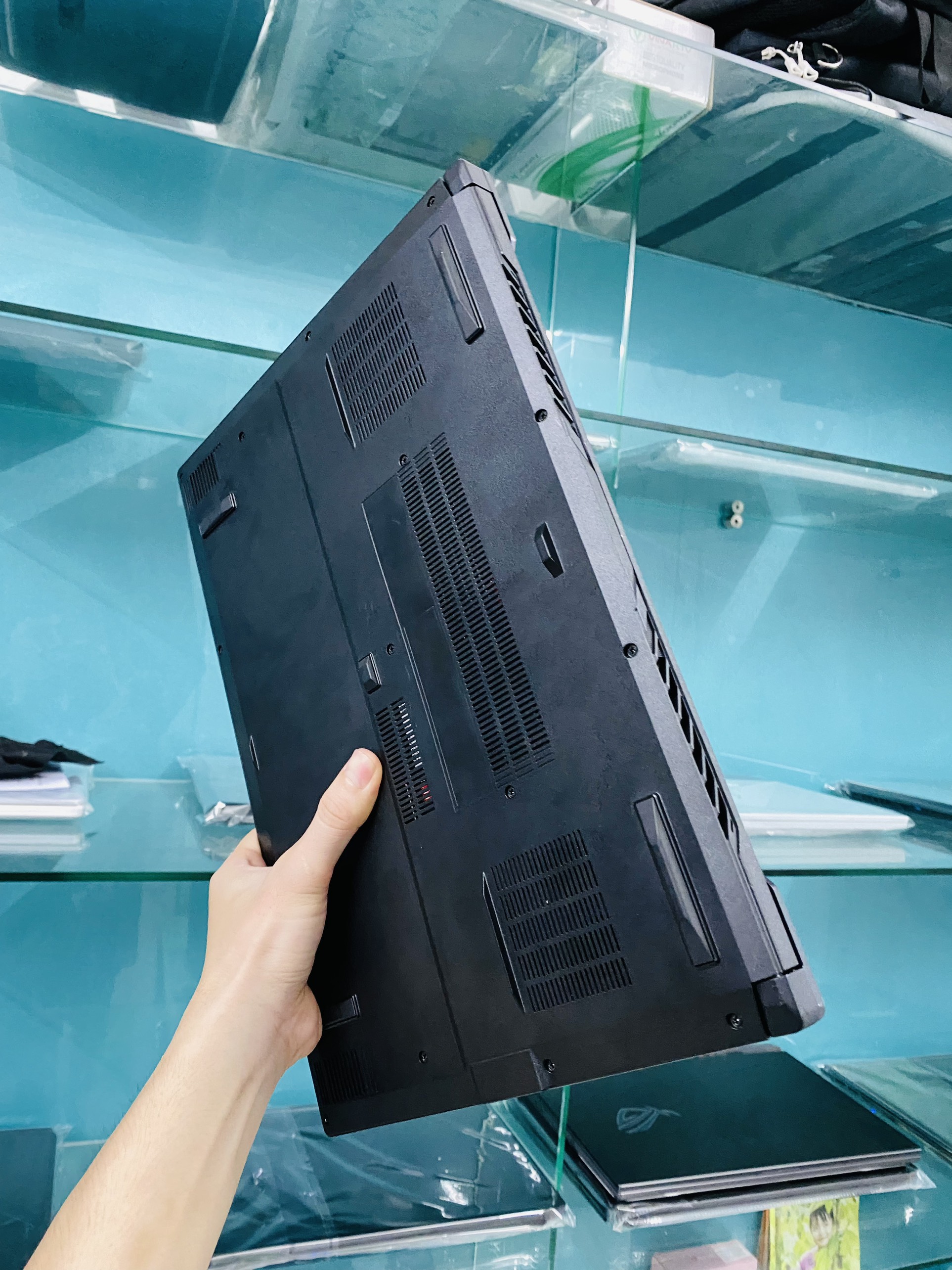 Laptop ASUS TUF DASH 2021