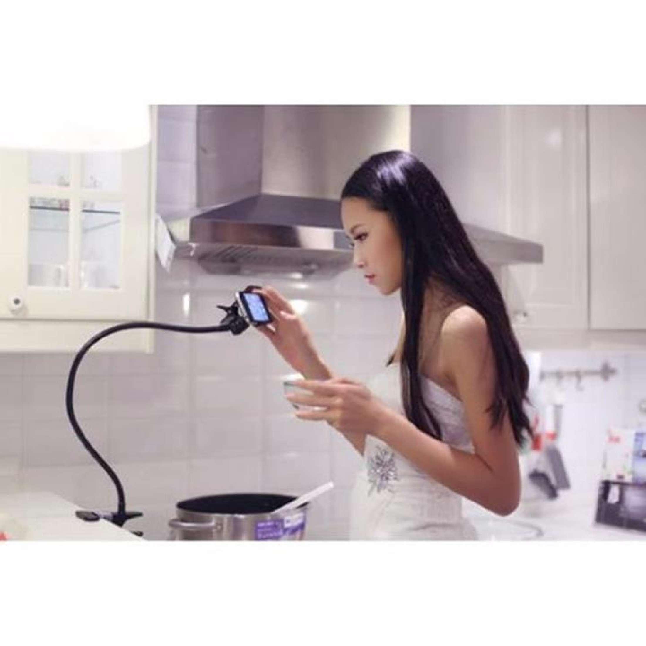 Đế Kẹp Điện Thoại Đuôi Khỉ Xoay 360