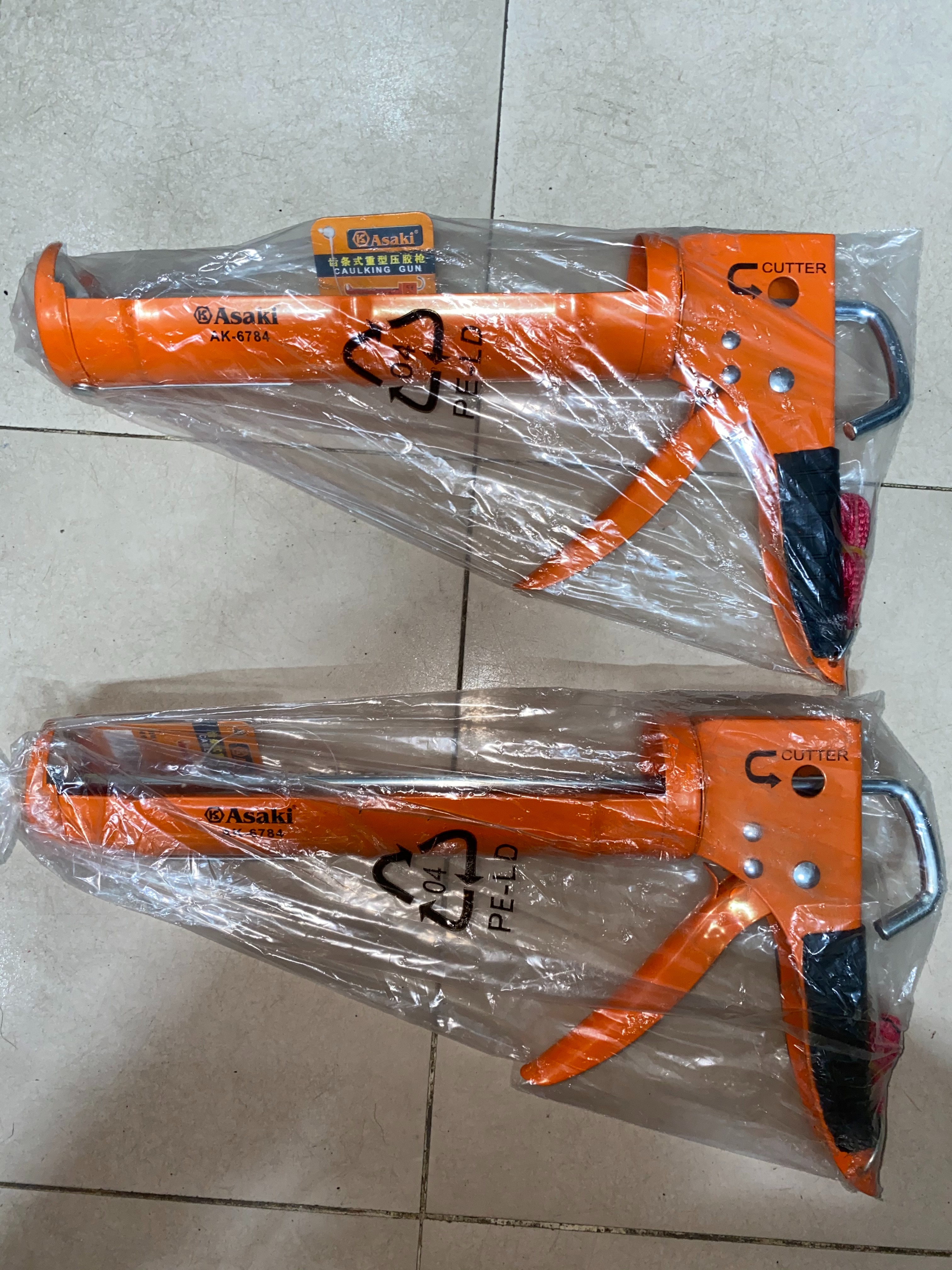 Súng bắn keo silicone Asaki AK-6784
