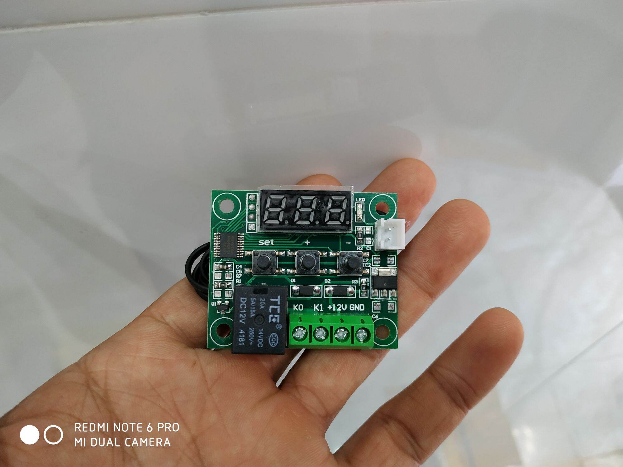 Bộ điều khiển nhiệt độ XH W1209