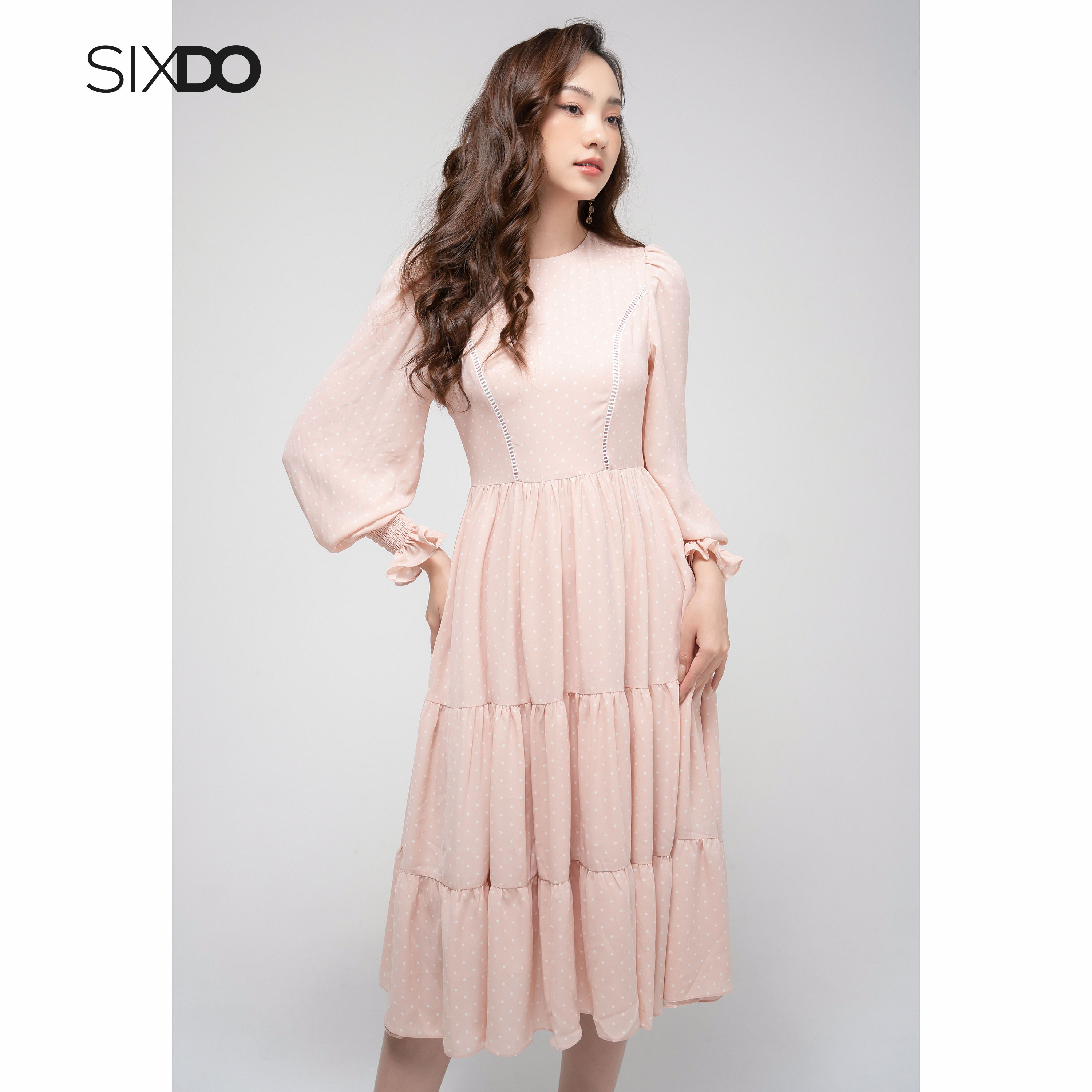 Đầm chiffon dài tay chấm bi SIXDO (Light Pink Polka Dot  Midi Chiffon Dress)