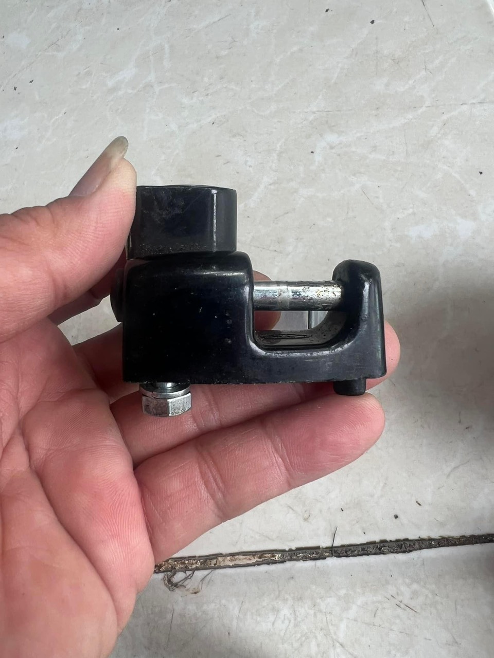 Khóa nón honda cub các đời kèm chìa khóa -