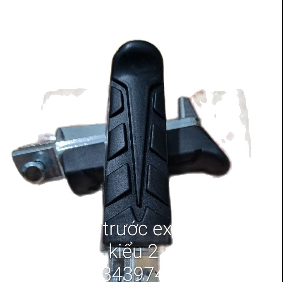 GÁC CHÂN TRƯỚC EXCITER 155 / winner x v2 KIỂU