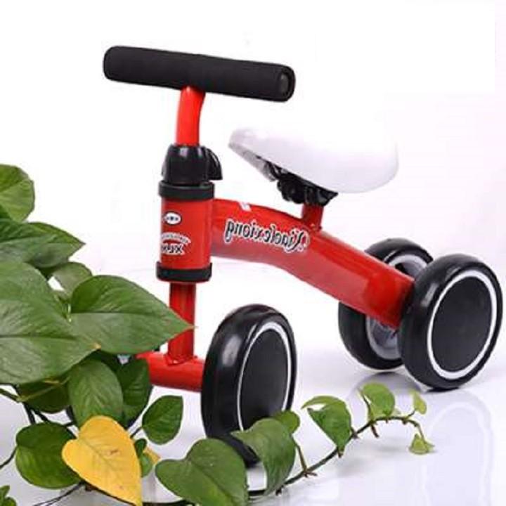 Xe thăng bằng 4 bánh mini Xiaoloxiong