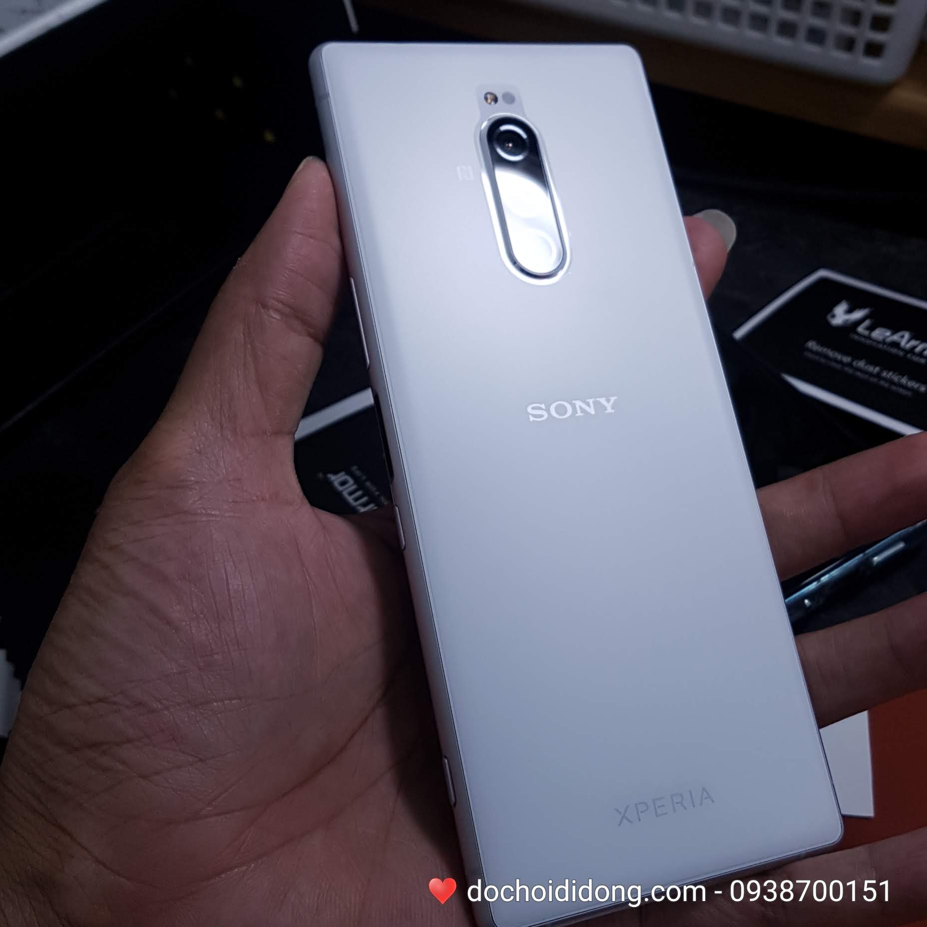 [HCM]Miếng dán PPF Sony Xperia 1 trong nhám đổi màu