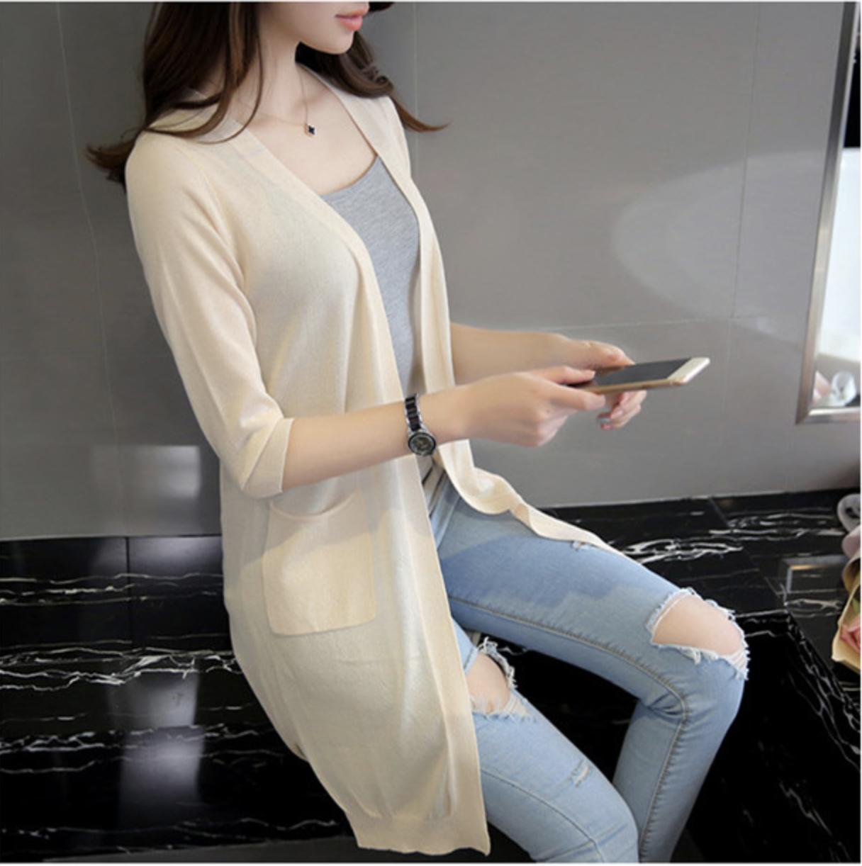 Áo khoác len mỏng phong cách Hàn Quốc