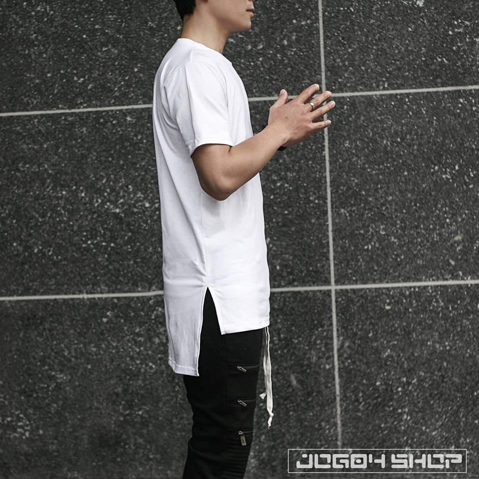[Hoàn Tiền 15%] Áo Thun Longtee Layer Xẻ Tà Nam Nữ Đen Trắng Unisex