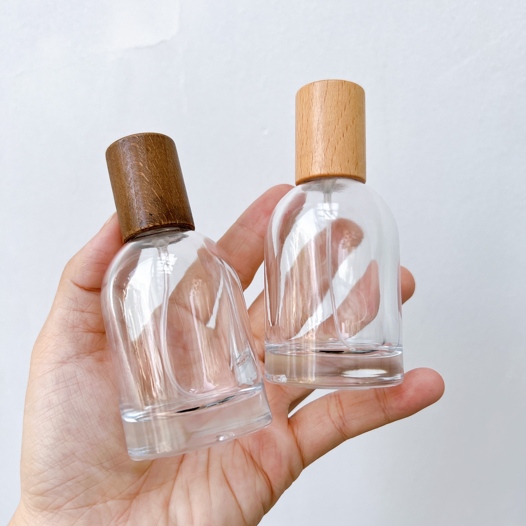 Chai chiết nước hoa 30ml kiểu lelabo nắp gỗ cổ điển - MixASale