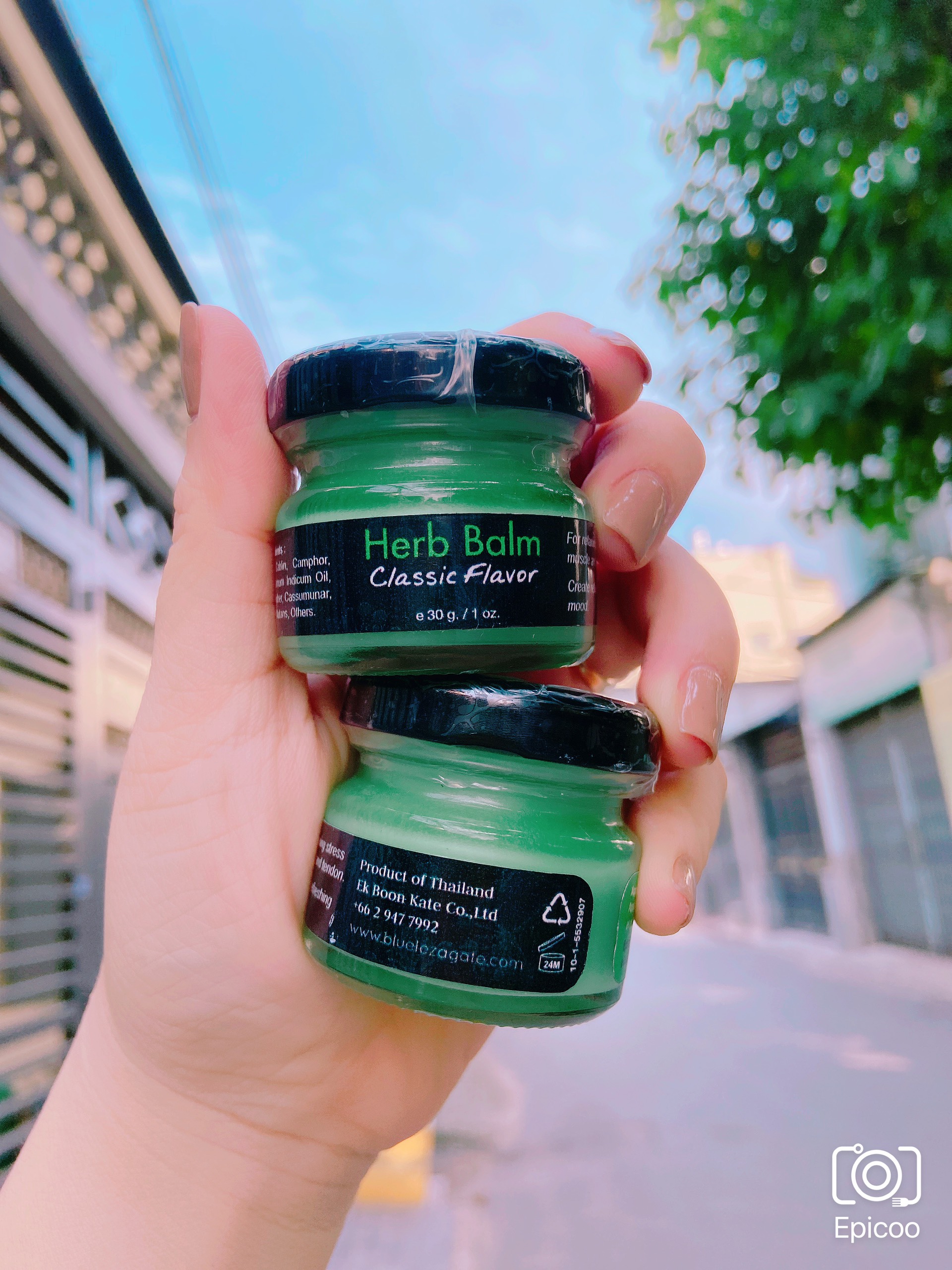 Dầu cù là nóng xoa bóp Herb balm Bluelez Agate Thái Lan hàng chuẩn