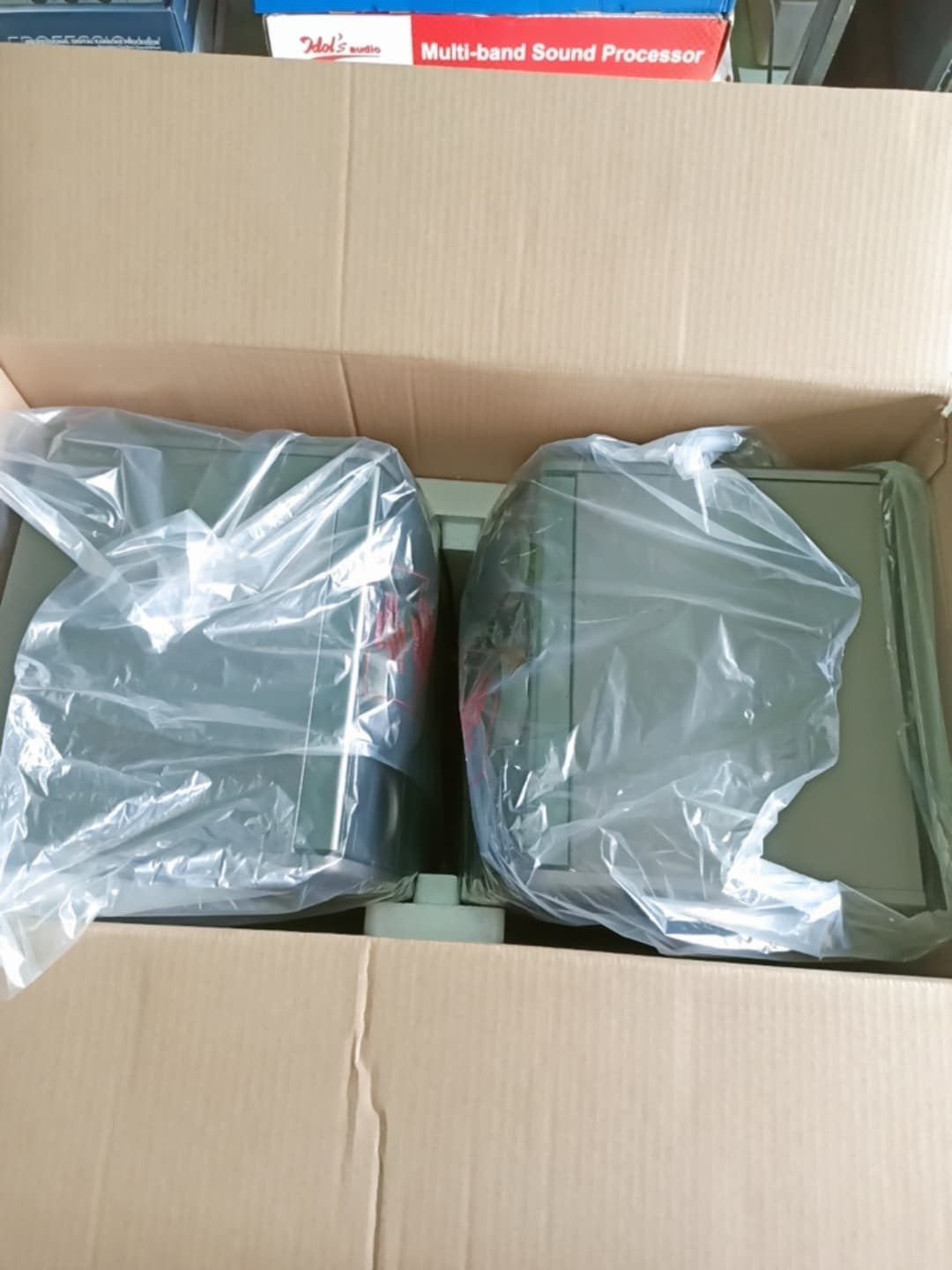 ĐÔI LOA BMB 2000 NHẬP KHẨU NGUYÊN CHIẾC TỪ KÉP