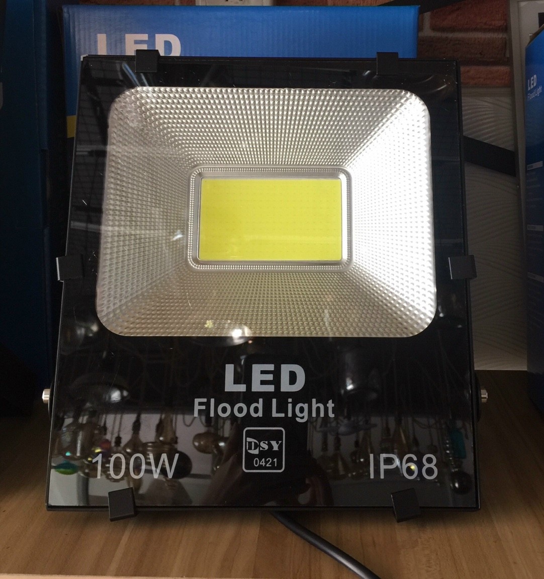 [HCM]Đèn pha LED COB New (bảo hành 02 năm)-50W,100W,200W,10W,20W,30W