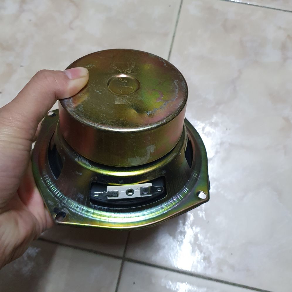 1 chiếc loa rời vi tính đại 12cm