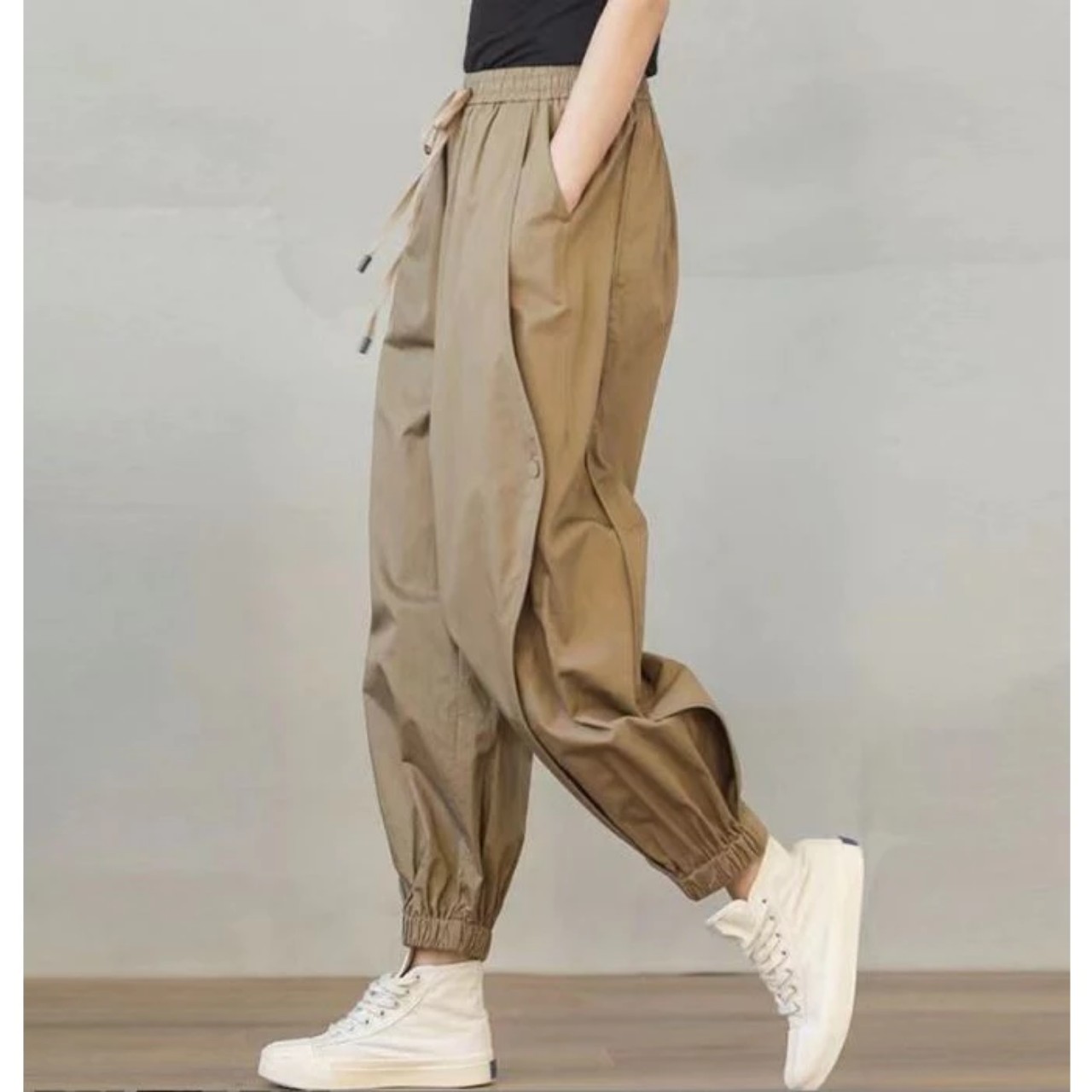 Quần kaki nữ kiểu Jogger quần boom phong cách basic hàng QC cao cấp màu nâu,đen , ghi bigsize 45-70kg