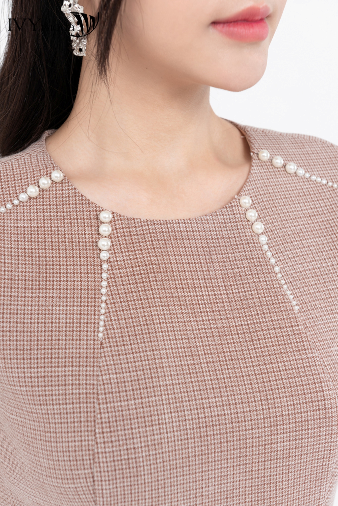 Đầm xòe đính hạt ngọc trai IVY moda MS 41M8148