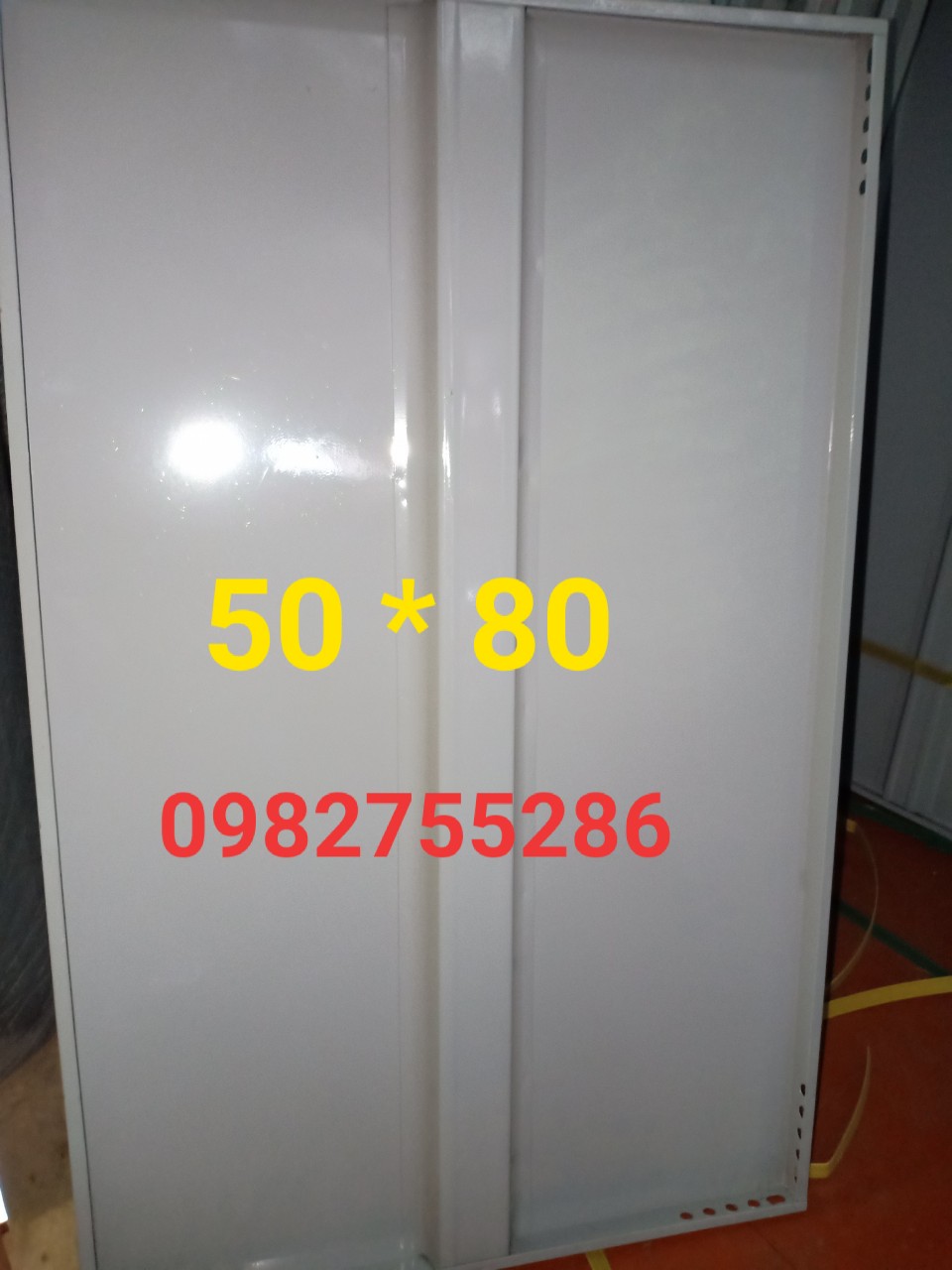 mâm sắt (50*80)