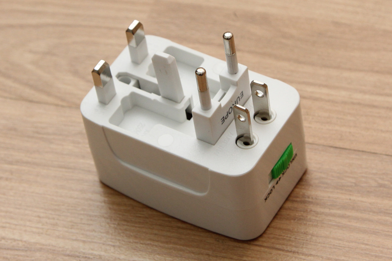 Adapter du lịch Điện Quang TV-01