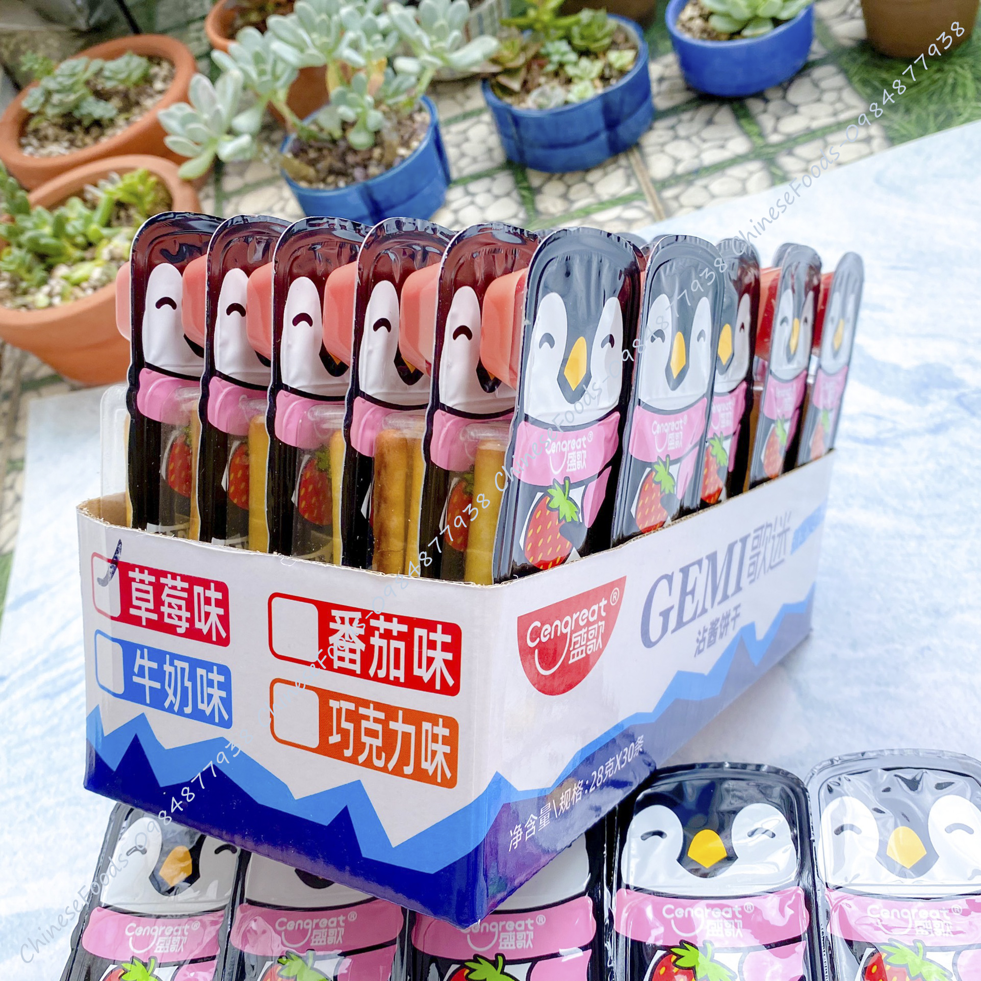 Bánh que chấm Socola Vani Dâu Chim cánh cụt