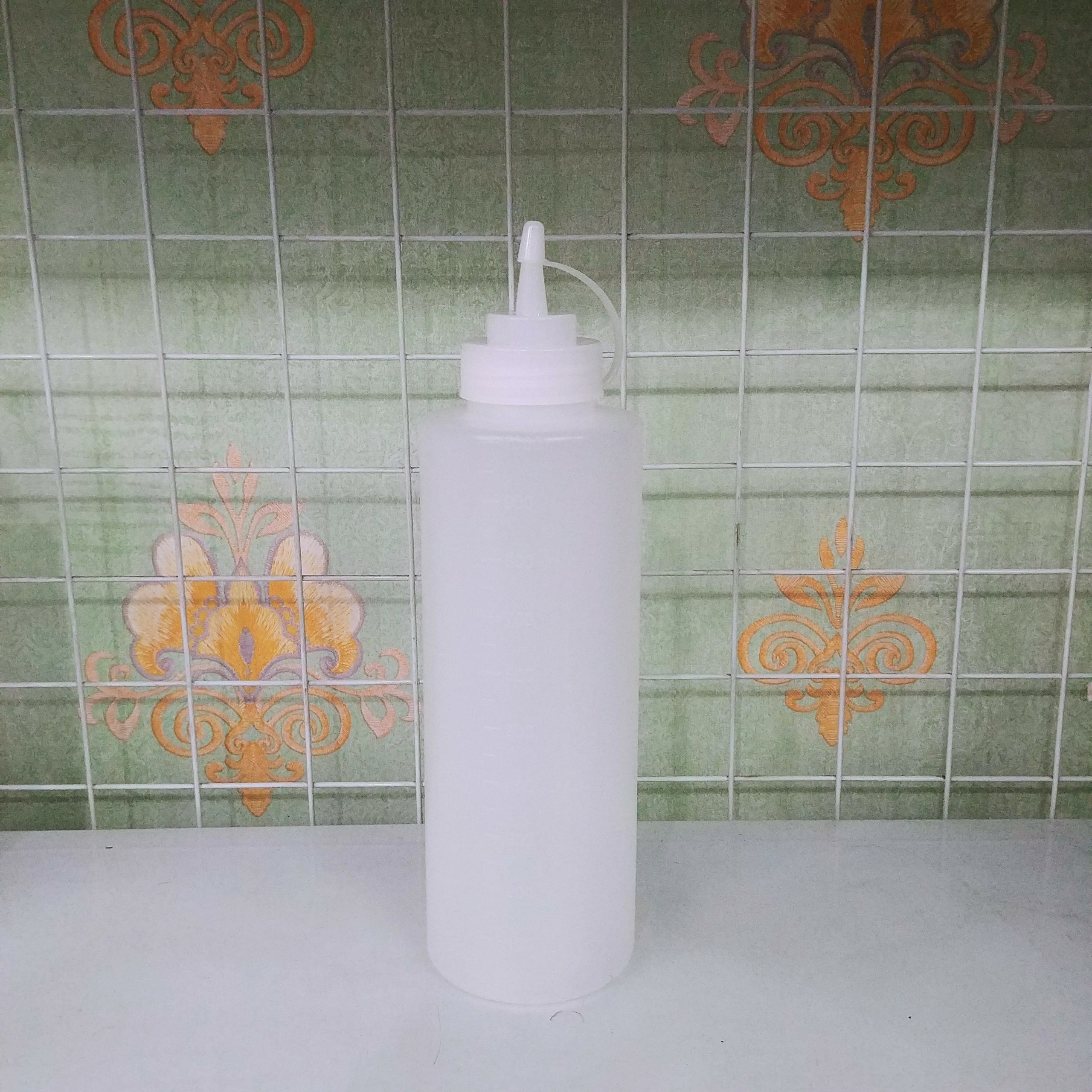 Bình nhựa đựng nước sốt dung tích 1 lít