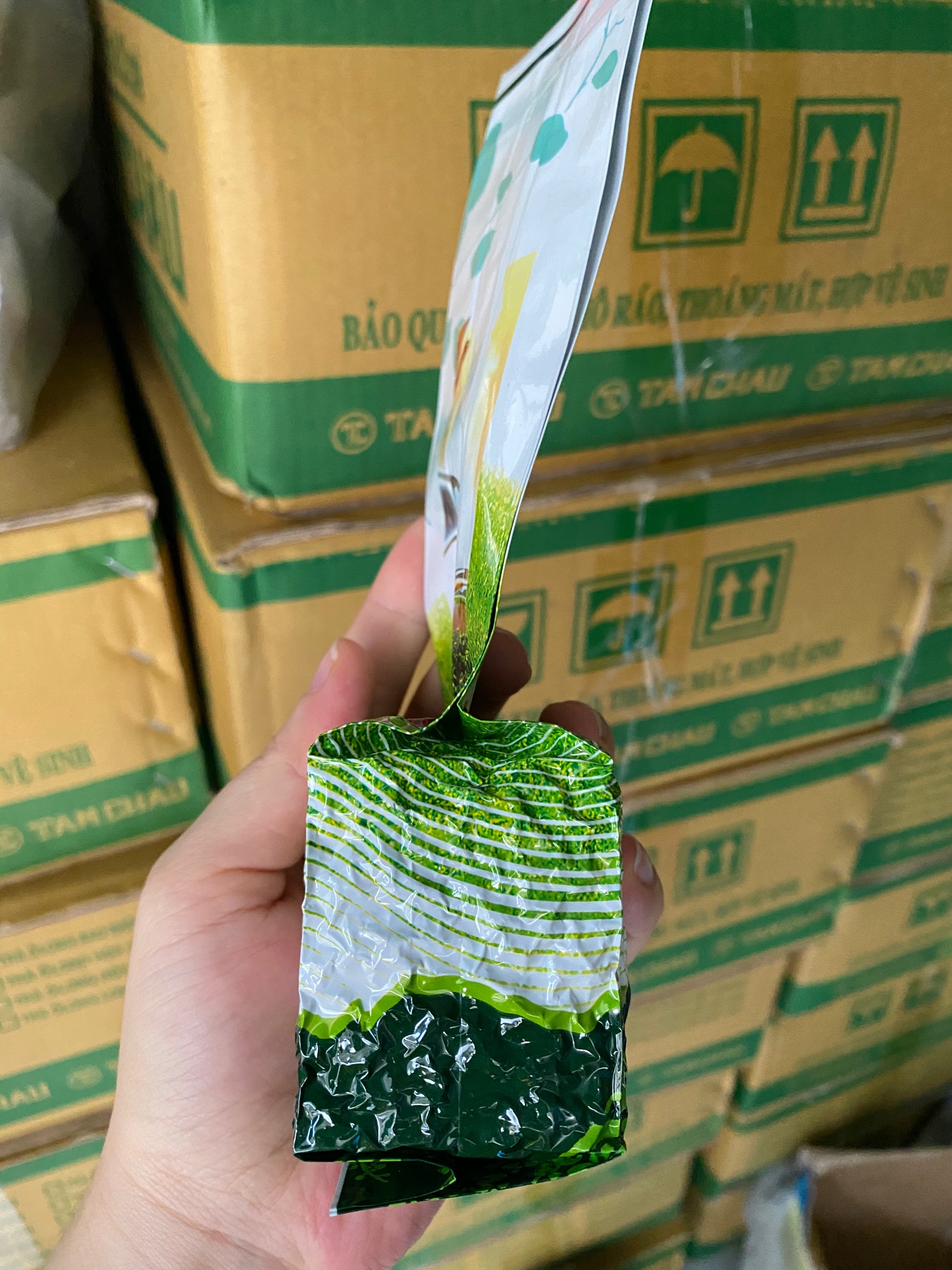 [HCM]Trà Oolong (ÔlongÔ long) Thuần Đài Loan (100g/gói)