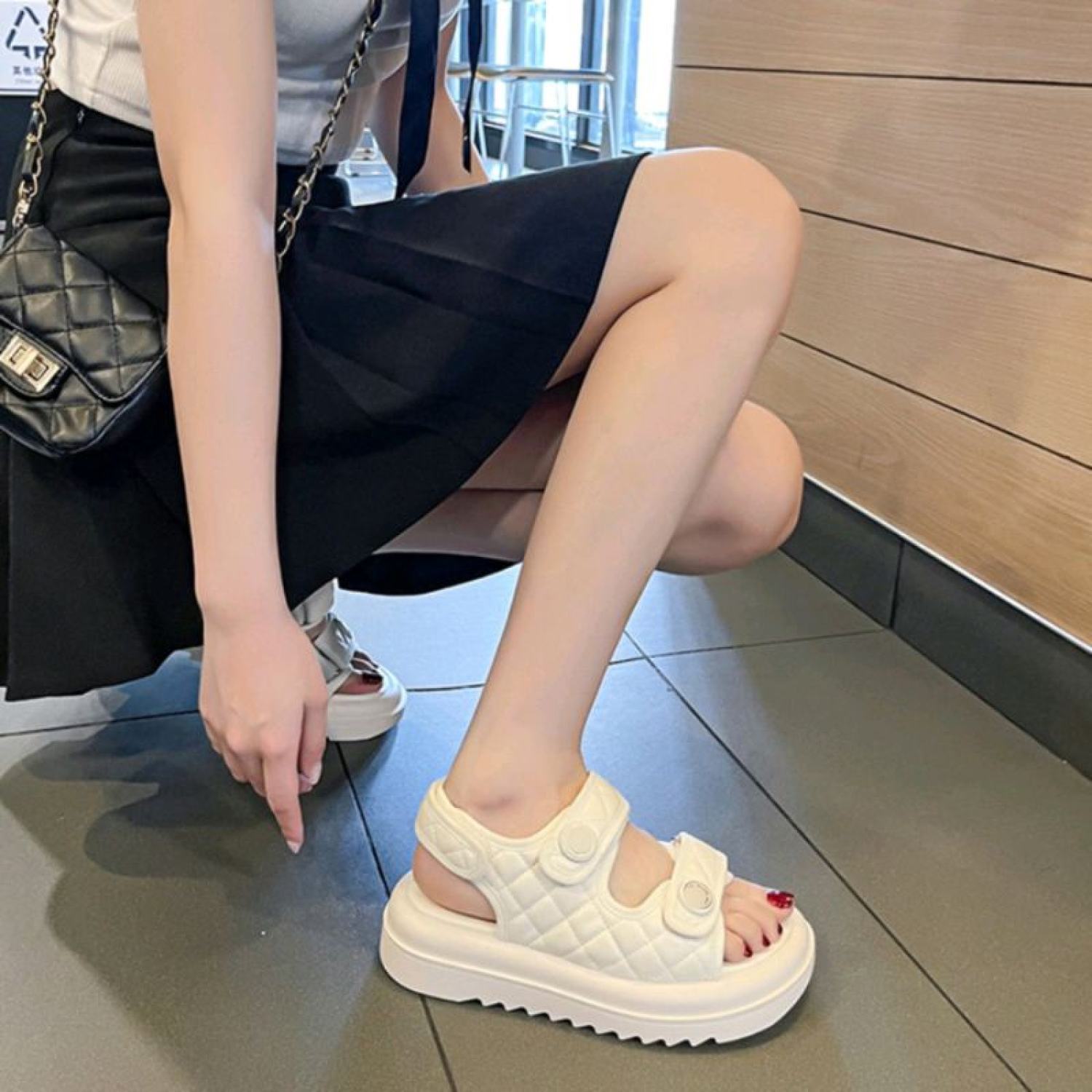 Giày Sandal hoa chàm đế bánh mì Xăng đan hoa trà đế răng cưa 5cm