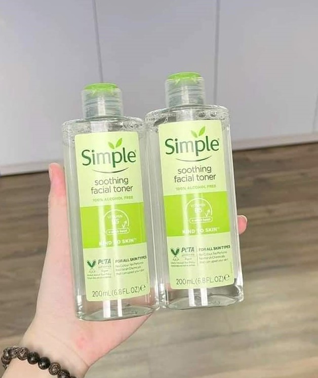 [CHÍNH HÃNG] Nước Hoa Hồng Toner Simple 200ml - Mẫu Mới