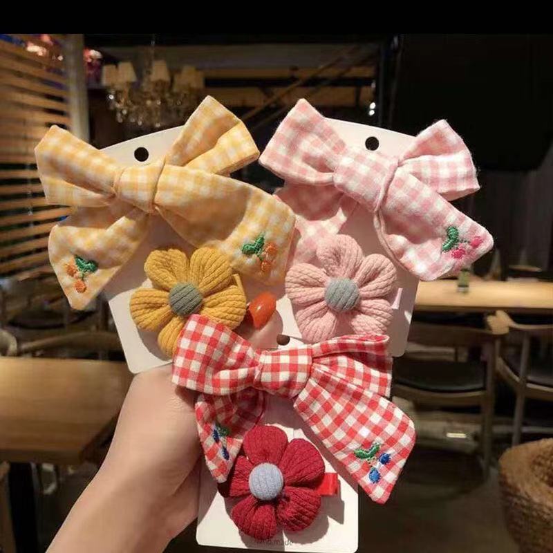 Sét 2 kẹp nơ và bông dễ thương cho bé gái