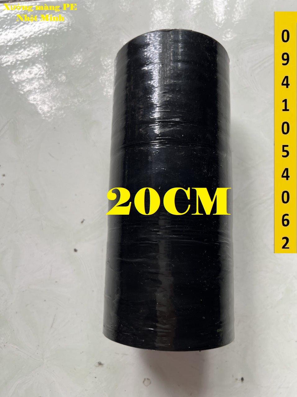 Màng PE đen, màng quấn đen 20cm 1.2kg