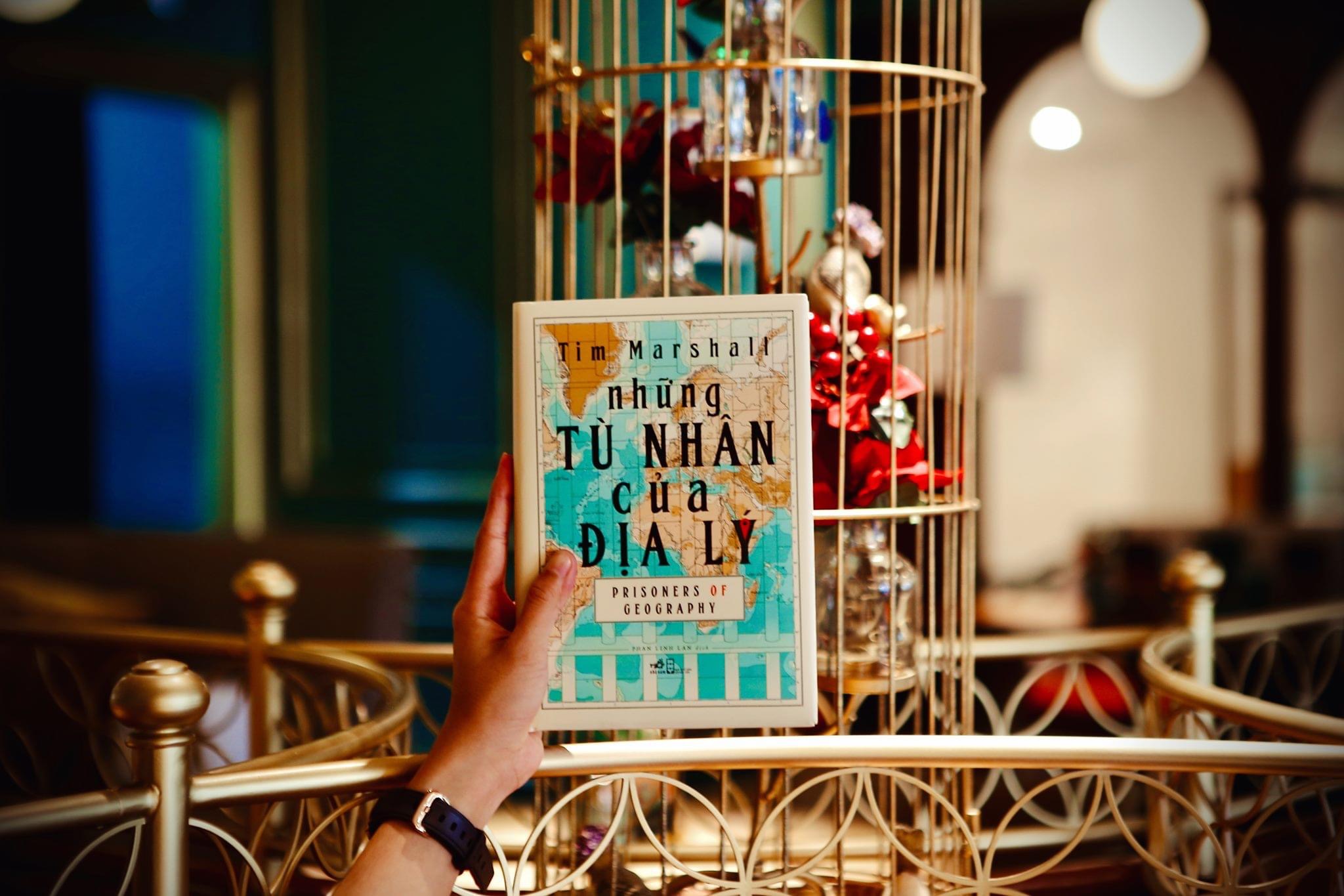 Những Tù Nhân Của Địa Lý