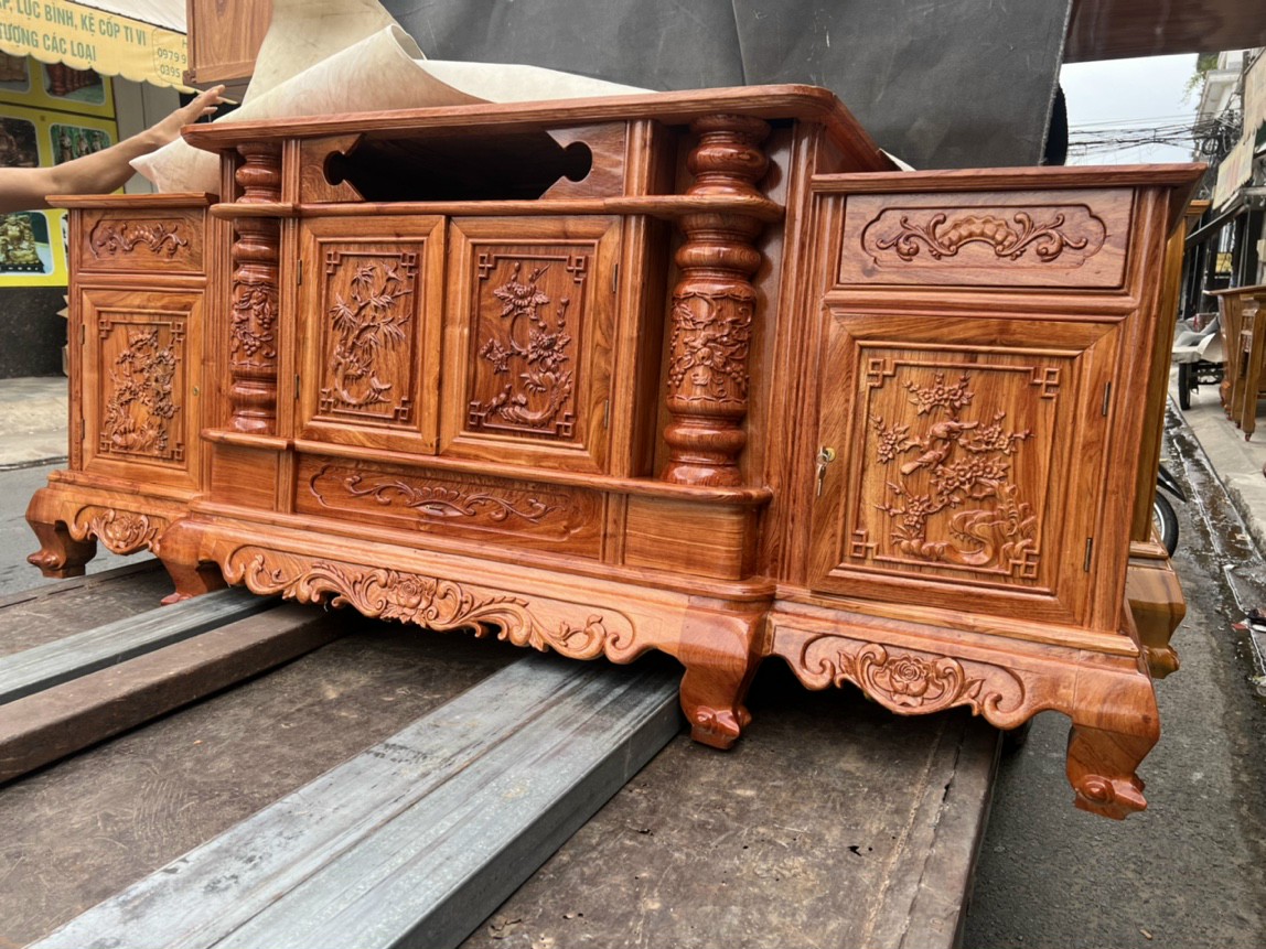Kệ tivi gỗ hương cột nho chạm hoa mai dài 1m6-1m8- 2m-2m2-2m4