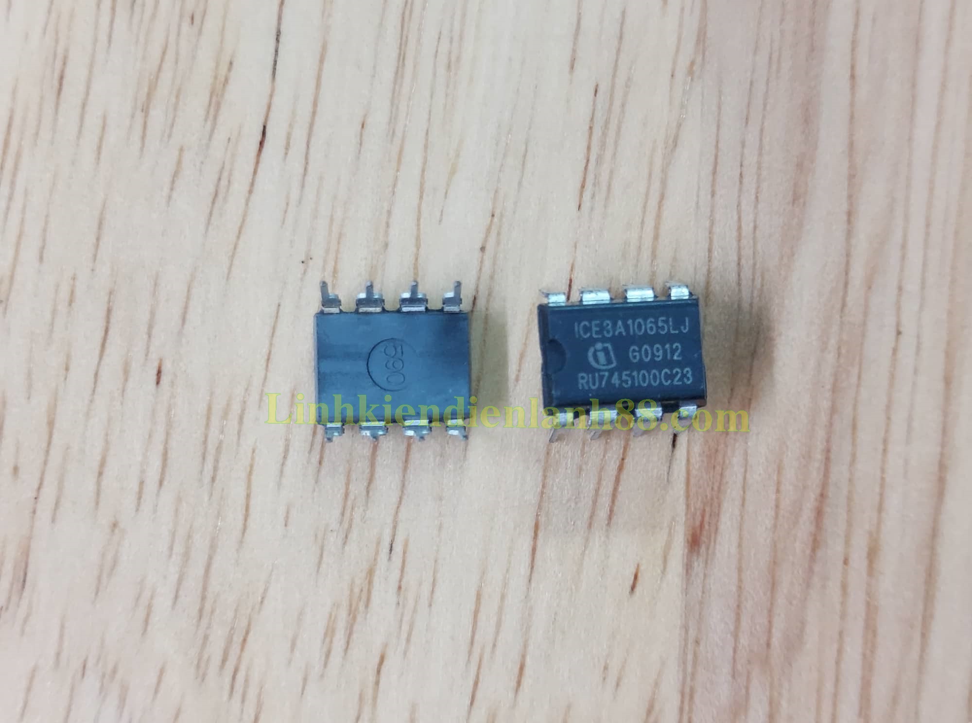 IC Nguồn ICE3A1065LJ mới !