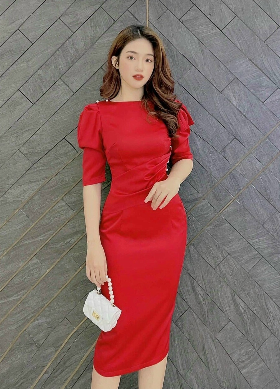 Đầm body tay ngắn cổ thuyền ôn dáng