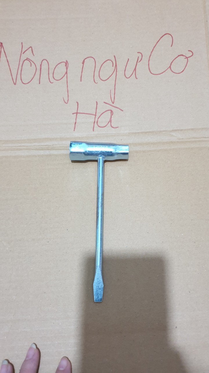 (2 CÁI) Tuýp mở bugi máy cắt cỏ/ típ mở buri máy cưa xích. 13 x 19
