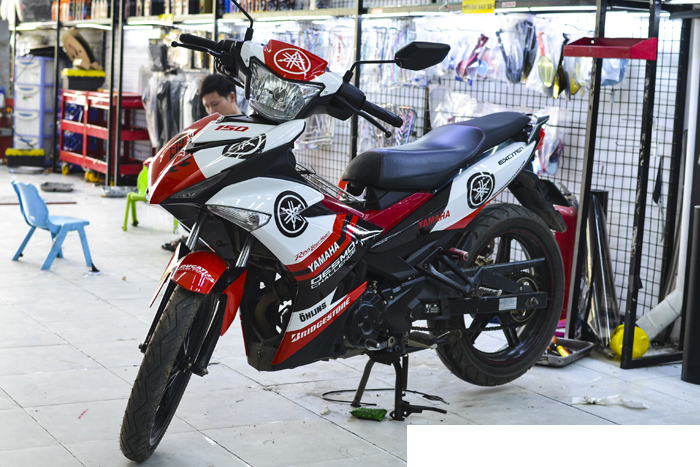 Tem trùm exciter 150 đỏ trắng đen, tem exciter 150, team trùm exciter 150, tem xe exciter 150, team trùm ex 150, team xe exciter 150 đỏ trắng đen