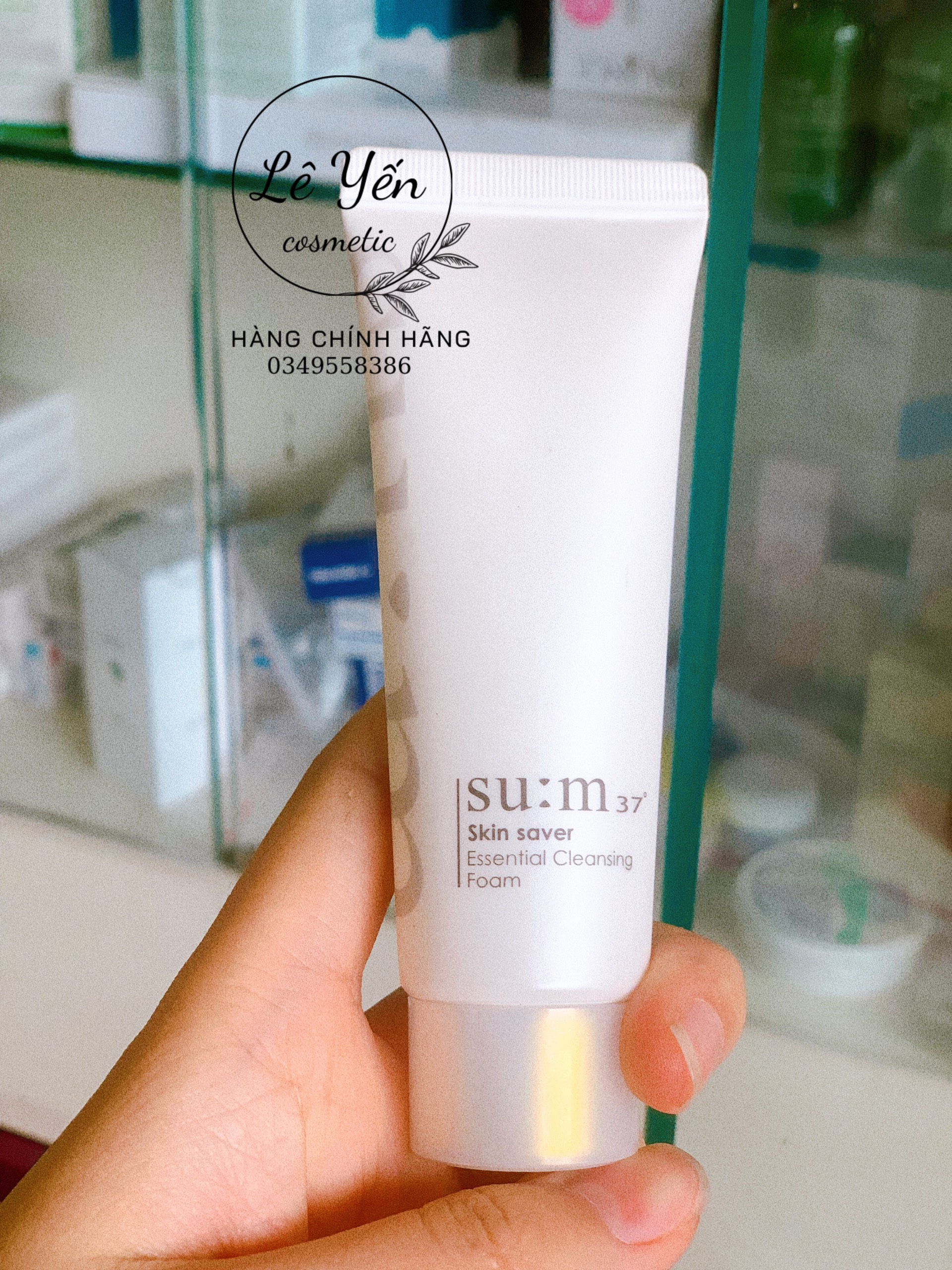 Sữa rửa mặt Sum37 Skin saver essential cleansing foam 40ml