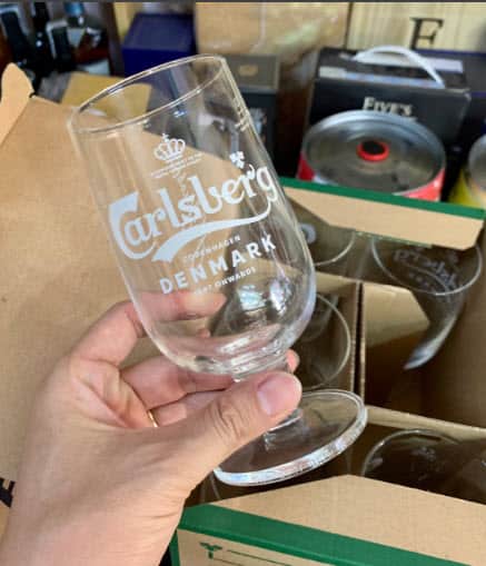 Thùng 24 lon bia Carlsberg Danish Pilsner 330ml