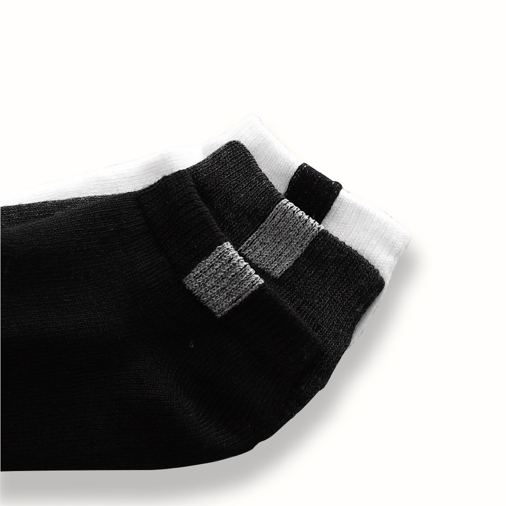 Tất vớ YEET Unisex Basic Đen/Trắng Local Brand