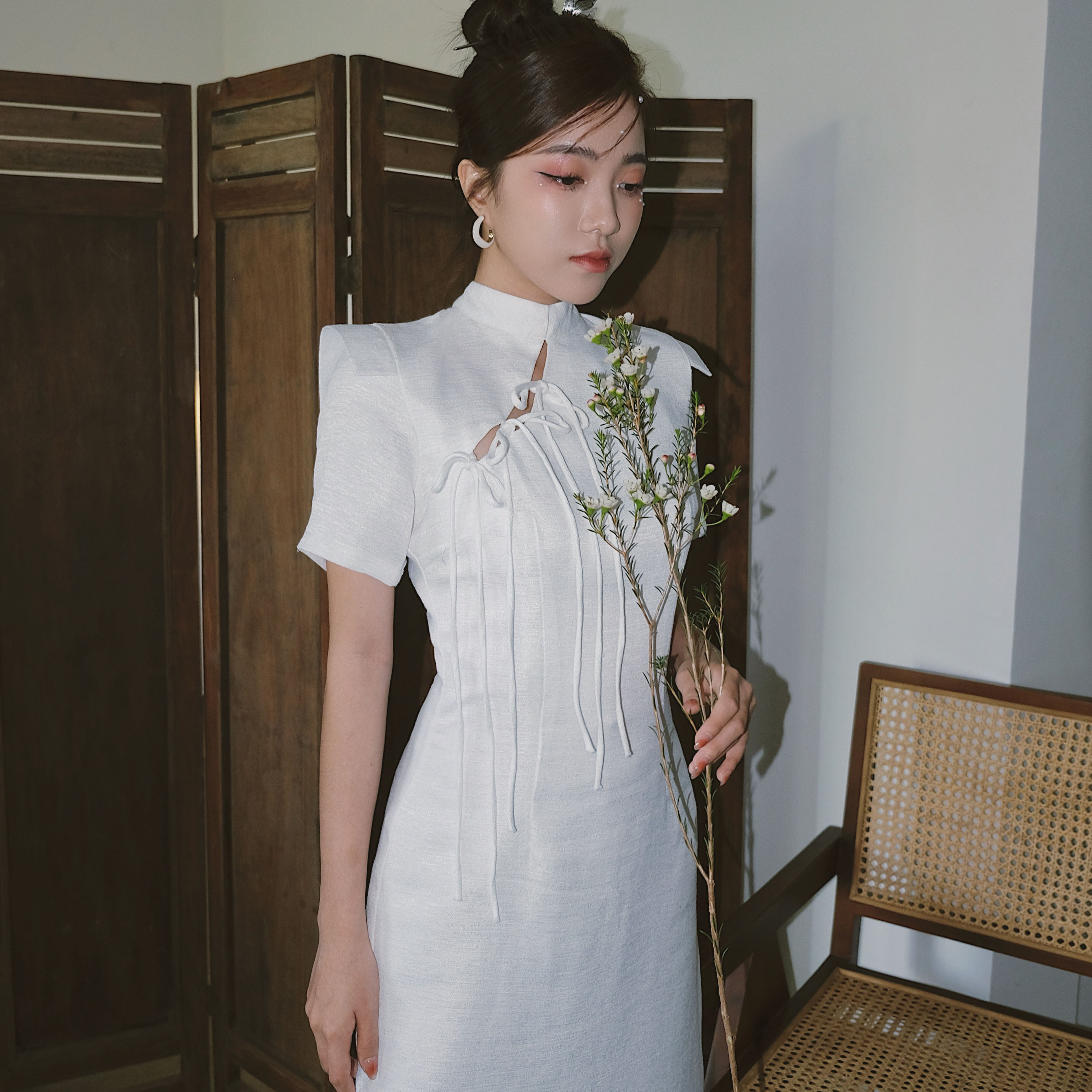 INTO.EIGHT | Đầm dài xẻ tà thắt nơ INTO.EIGHT thiết kế (Mai Dress)