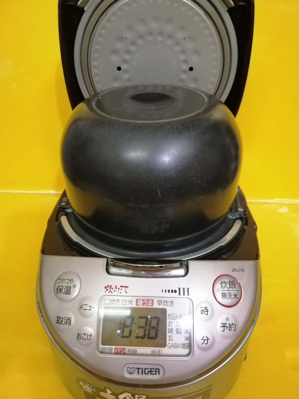 Nồi cơm nội địa Nhật cao tần (IH) Tiger JKJ-G100 (1.0L) (08017)