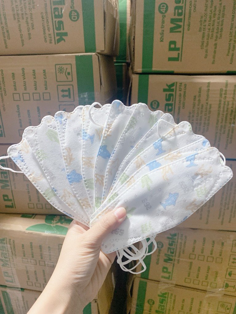SET 100 CHIẾC KHẨU TRANG TRẺ EM KF94