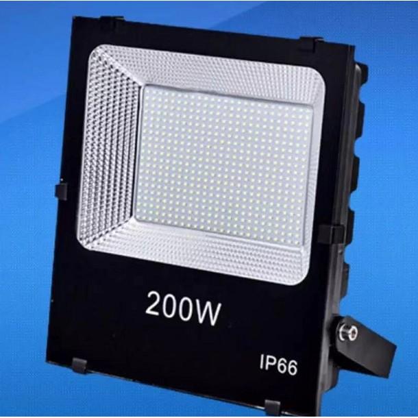 Đèn Pha LED 200W IP66 - Ánh Sáng Trắng, Chống nước