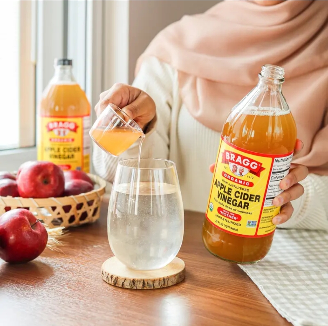 Giấm Táo hữu cơ Bragg - 946ml