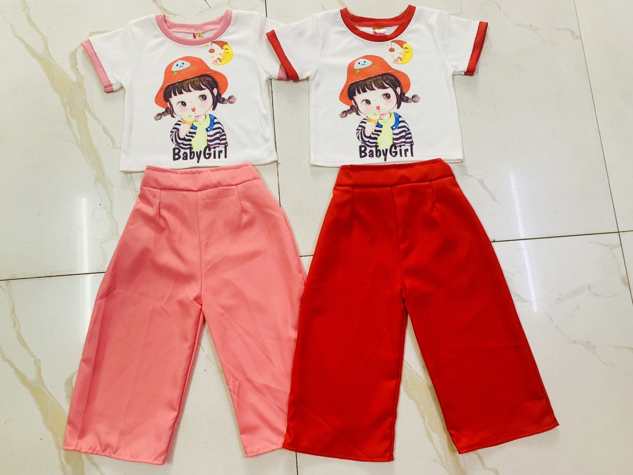 Set Áo Thun Gân Quần Lửng Ống Rộng Bé (6-14kg) (giao màu ngẫu nhiên)