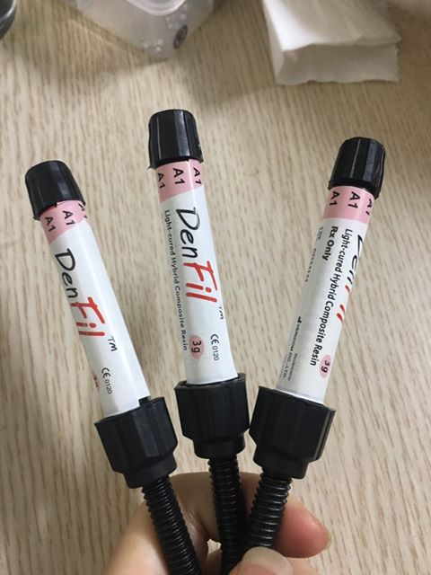 Men đắp răng khểnh - men trám thưa Denfil