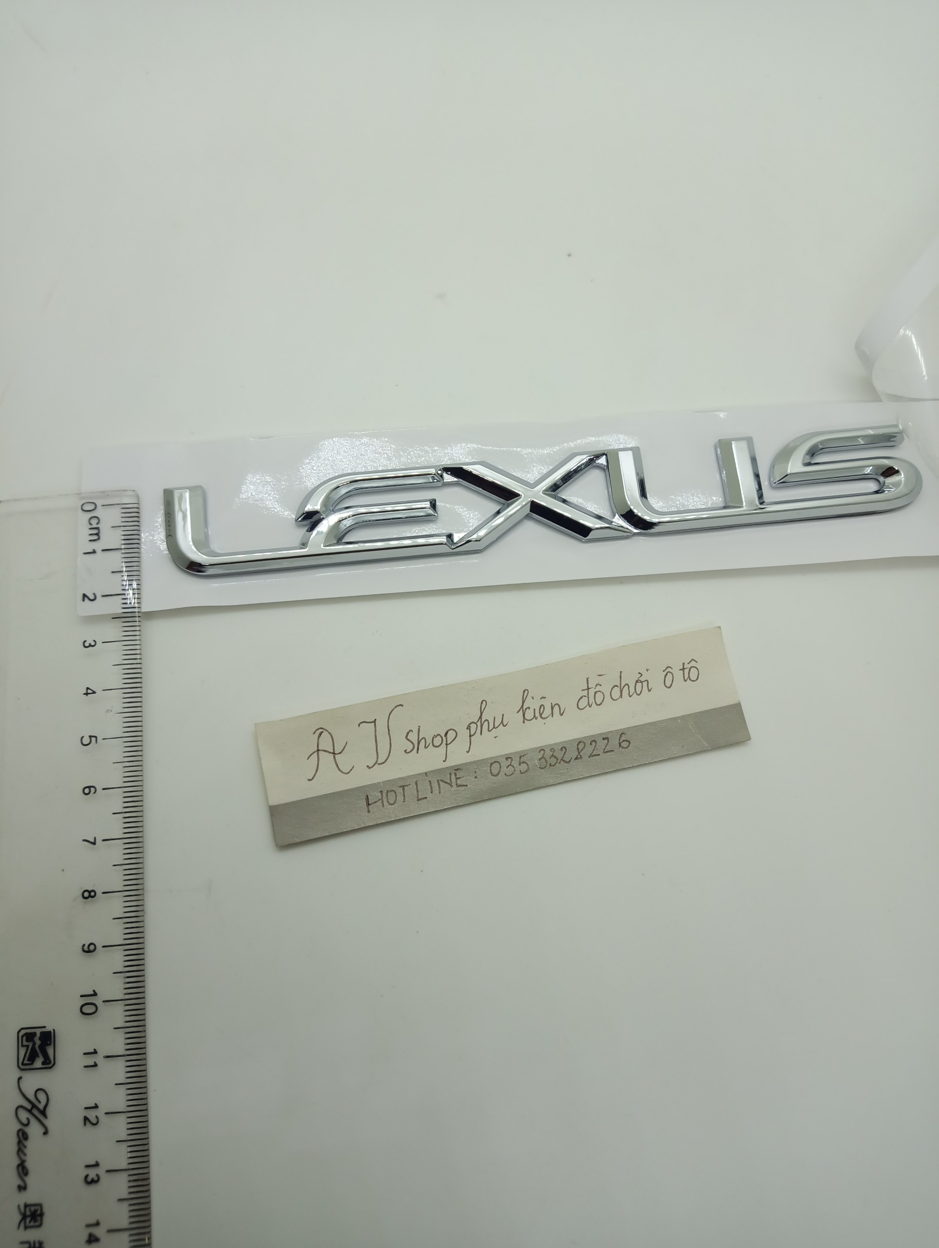 Miếng Dán Chữ LEXUS Bằng ABS Trang Trí Xe Hơi