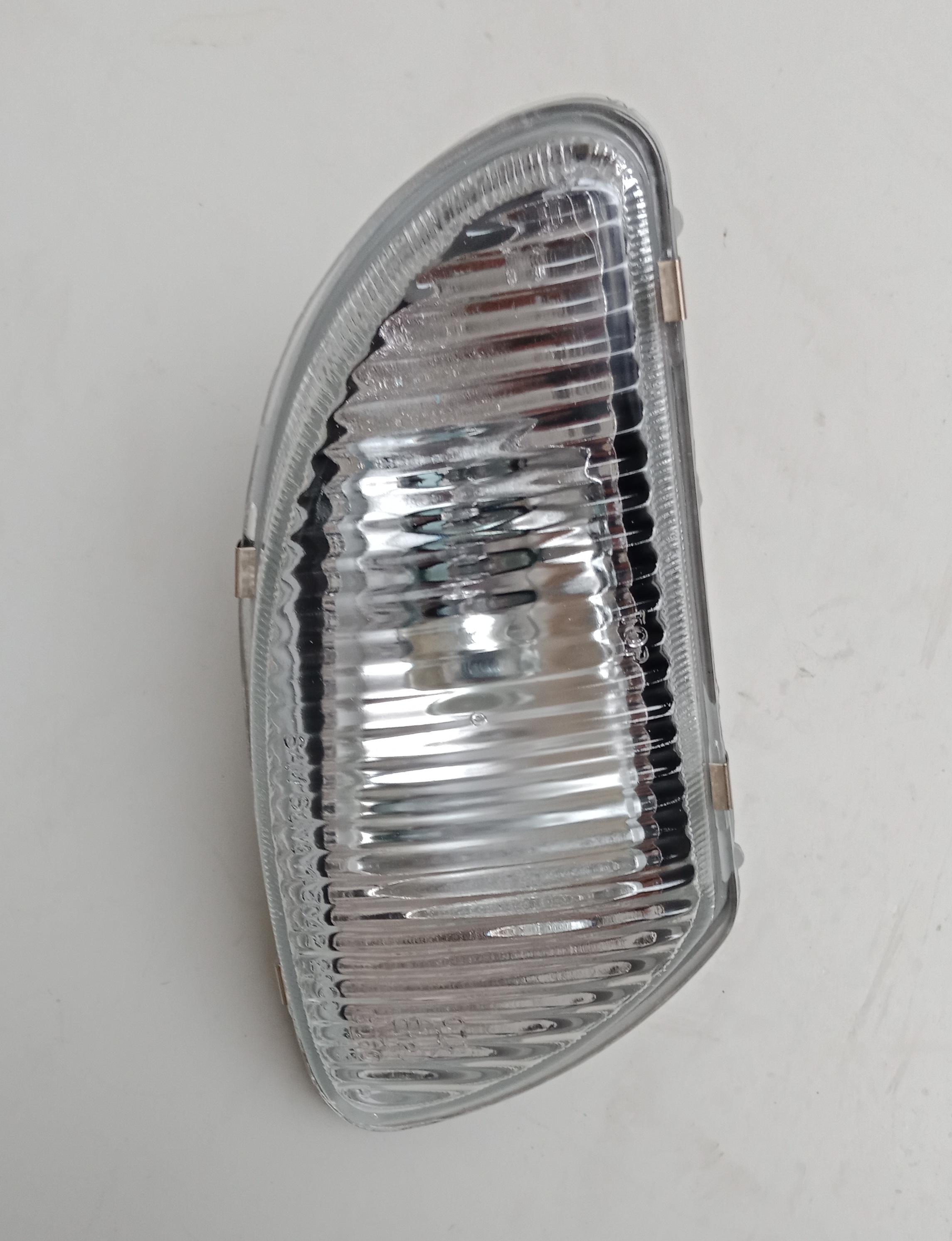 Đèn gầm Chevrolet Vivant, đèn cản Vivant