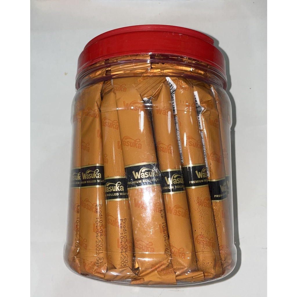 Bánh Quế Wasuka Premium Rolled Wafer Vị Cappuccino (Hủ 50 cây x 9g)