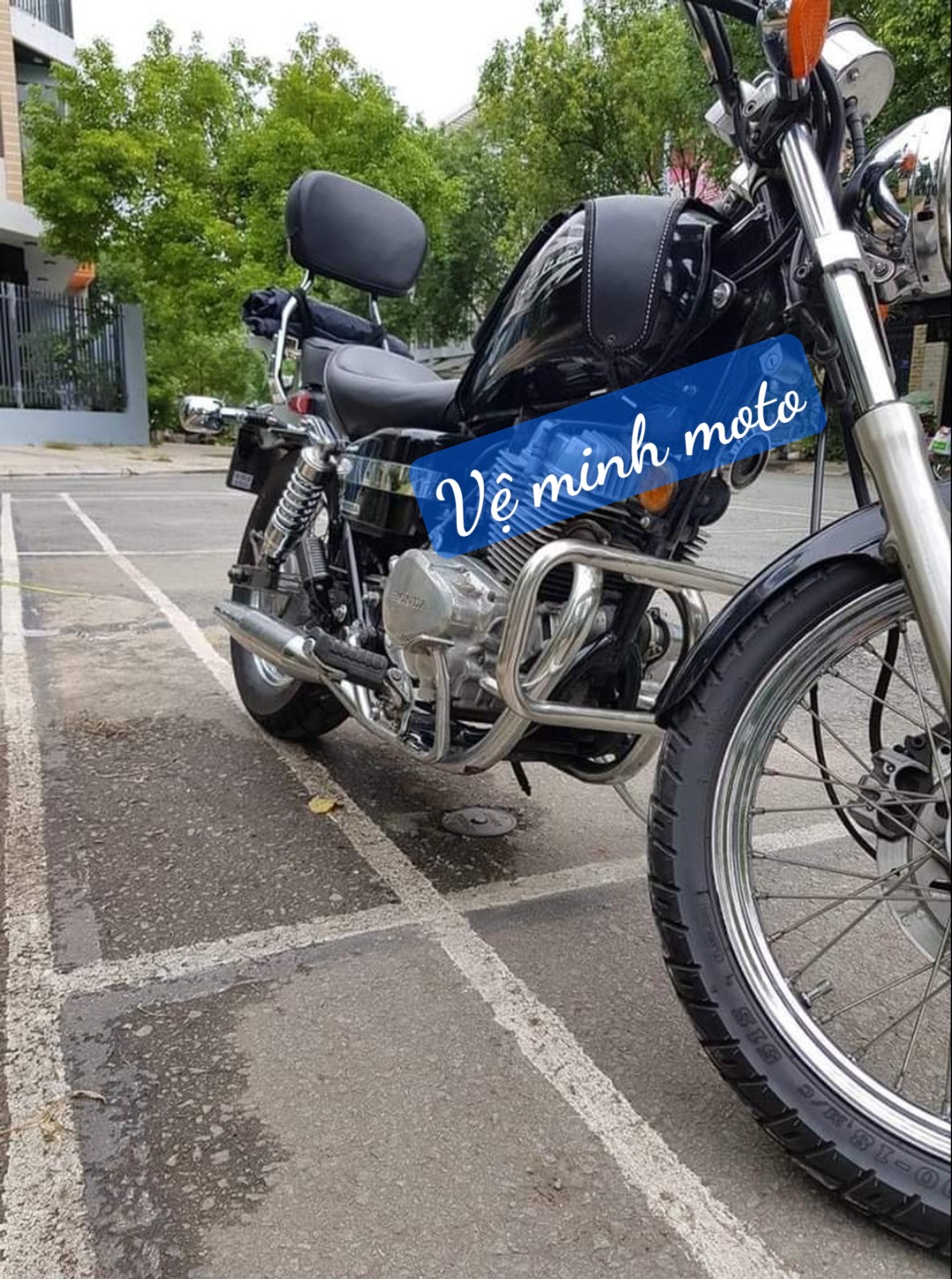 chống đổ xe Gn125,Master125,Custom125,La250,Wolf125,Husky125,Gd110