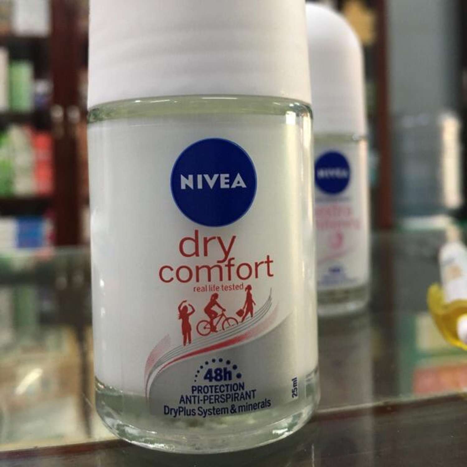 Lăn khử mùi Nivea NỮ