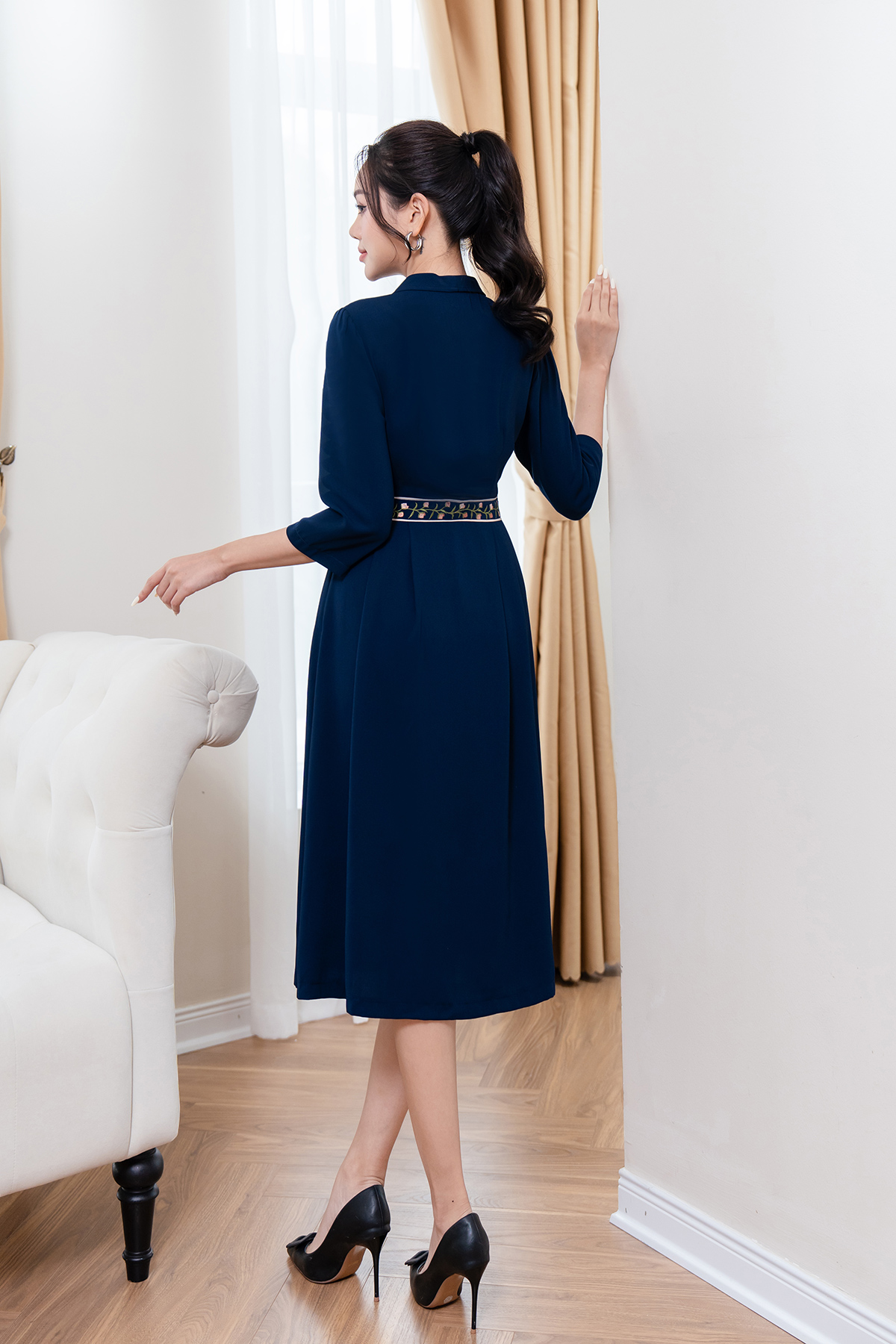 Đầm nữ xòe đai thêu LAMER L63L23Q030